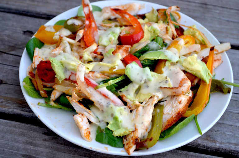 Keto Chicken Fajita Salad Recipe (Yummy!)