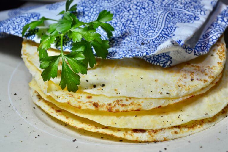 Keto Mediterranean Tortillas (Tasty and Healthy!)