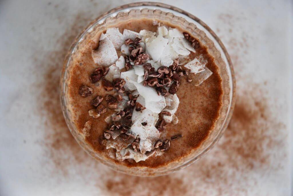 Cinnamon Roll Protein Smoothie - DrJockers.com